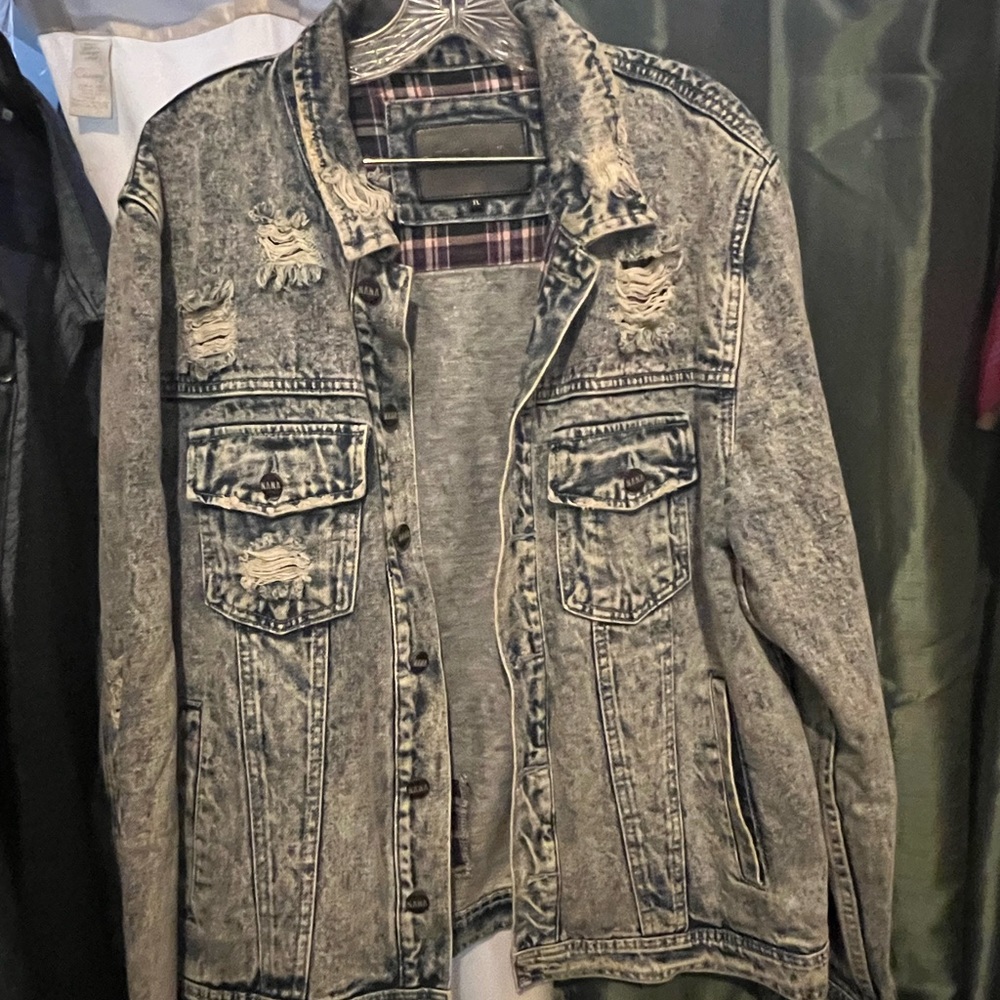 Worn Distress Jean Jacket